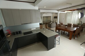 Freezer - 428/89 (Thalawatugoda)