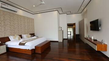 Luxury Villa, 4 Bedrooms, Valley View | 4 bedrooms, in-room safe, soundproofing, iron/ironing board