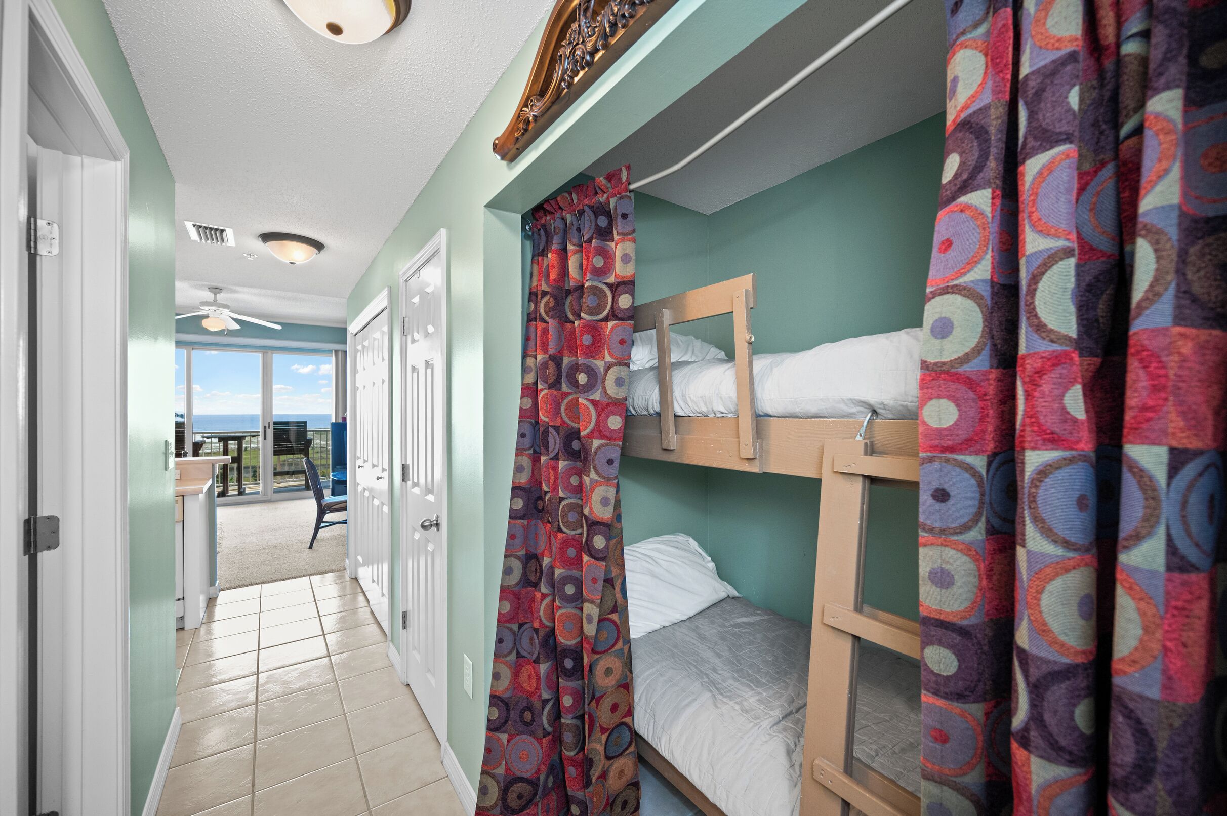 1 bedroom, iron/ironing board, internet, bed sheets