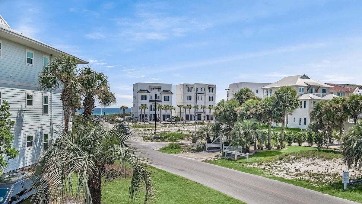 موقف سيارات