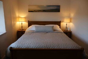 3 bedrooms, iron/ironing board, travel crib, free WiFi