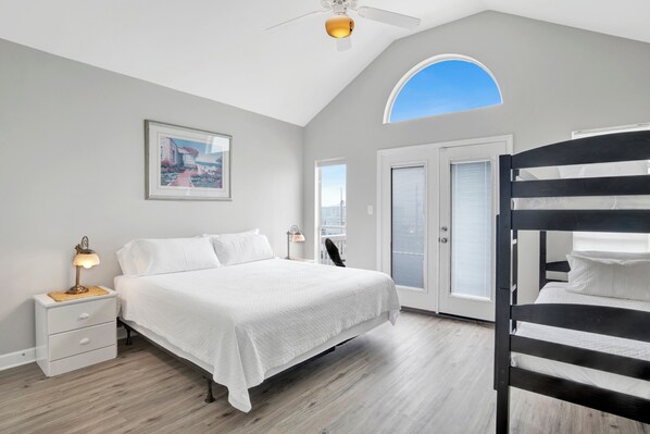 3 habitaciones, tabla de planchar con plancha y wifi gratis