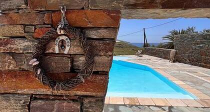 Relax Joy Villa - Easy Beach Access 150m Away