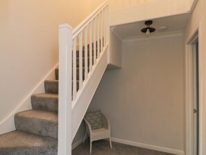 Interior - 1 Ilsham Cottages (Torquay)