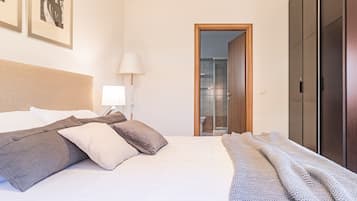 2 Schlafzimmer, Bügeleisen/Bügelbrett, kostenloses WLAN, Bettwäsche