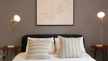 2 chambres, fer et planche à repasser, Wi-Fi, draps fournis