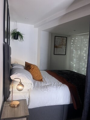 2 Schlafzimmer, Bügeleisen/Bügelbrett, WLAN, Bettwäsche