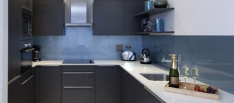 Exclusive Tower Bridge Apartment