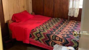 Standard Room | Bed sheets