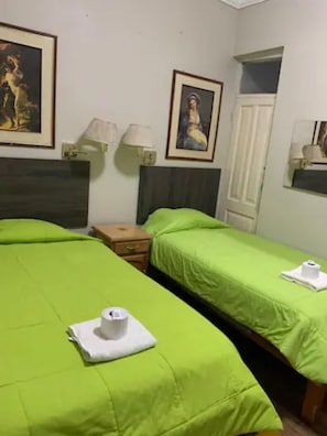 Family Twin Room, 1 Bedroom | Bed sheets - Hotel CASA REALCALL (Huancayo)