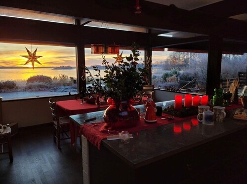 Ocean View Villa With Unique Architecture With Swimmingpool. No Pets Allowed