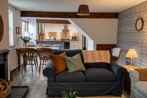 Living area - Fern Cottage (Barnstaple)