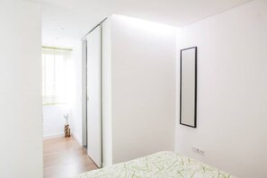 1 bedroom, iron/ironing board, travel cot, free WiFi - Lisbon Windmill Apartments (Green) (Lisboa)