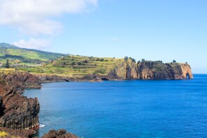 Beach/ocean view - Vieira Rooms Natural Pools (Ponta Delgada)