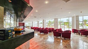 2 bars/lounges, beach bar