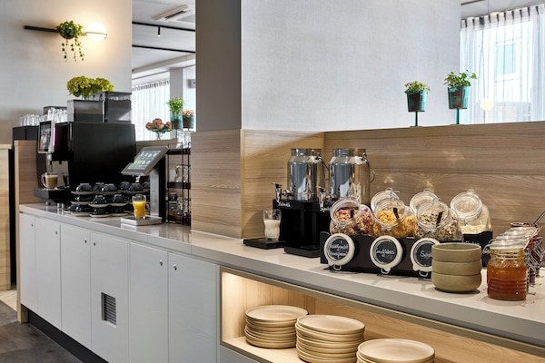 Daily buffet breakfast (EUR 21 per person)