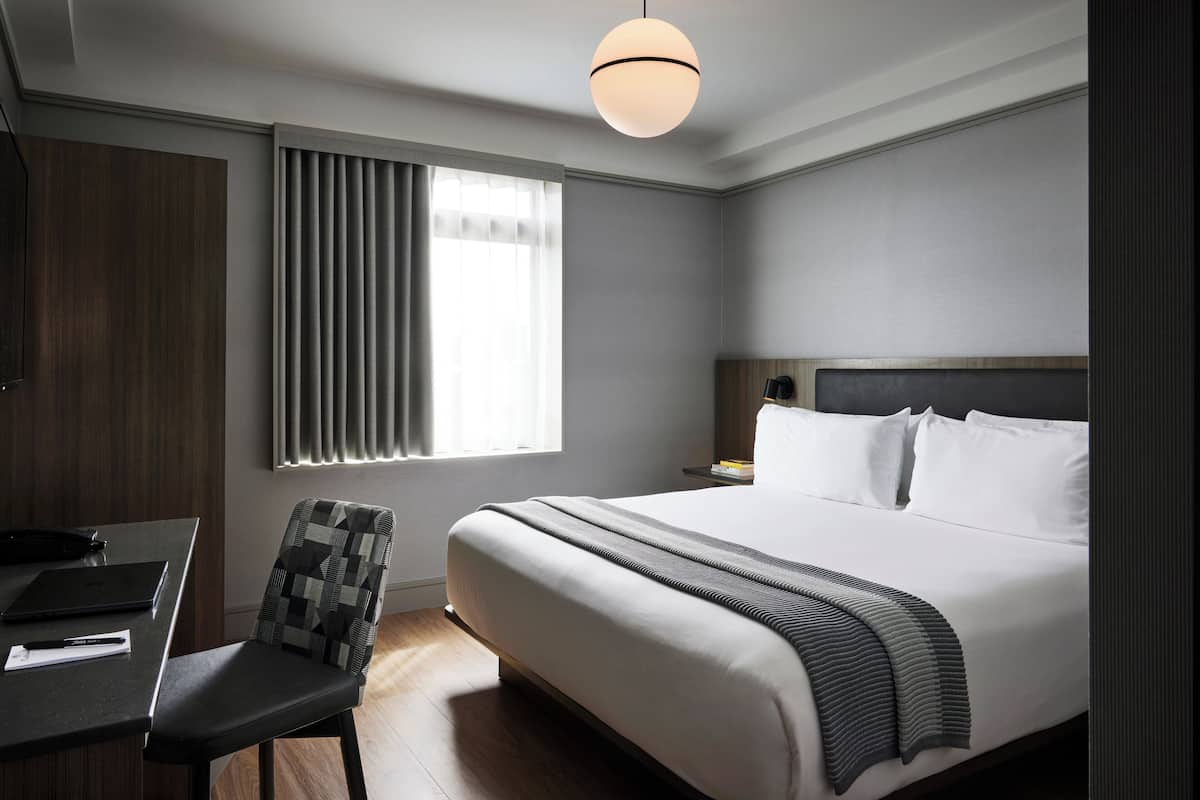 1 bedroom, premium bedding, pillowtop beds, in-room safe