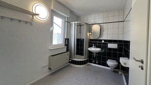 Unclassified image, 3 of 11, button - Mieterlux BNB App für 2 Person (Obertshausen)