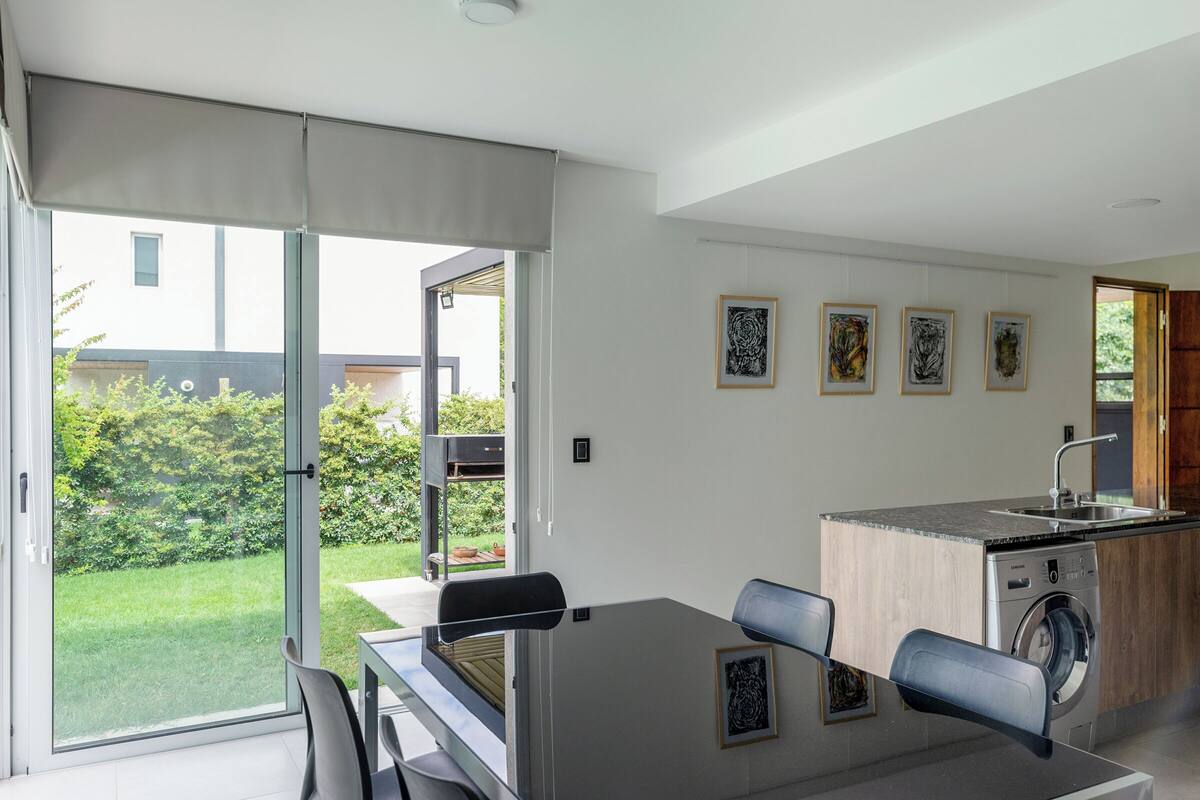 House (06) | Living area