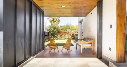 Casa con parrilla en complejo privado