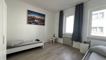 1 habitación, wifi y ropa de cama