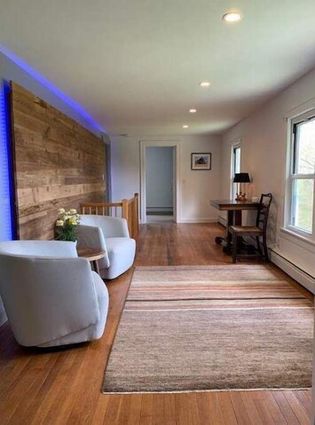 Living room with TV 