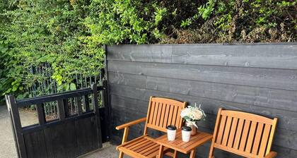 Modern and Spacious 2 Bedroom Flat Near Shoreditch