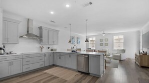 Fridge, microwave, oven, stovetop - 2 Br Condo w/ Pool & Hot Tub, Sleeps 6 + Free Attraction Tickets! (Santa Rosa Beach)