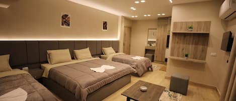 Deluxe Quadruple Room, Multiple Beds