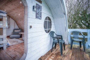 Front of property - The Pod - 1 Bedroom - Freshwest Beach Retreat (Pembroke)