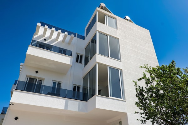 La Maison Boutique Hotel - Ksamil