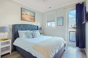 2 habitaciones, escritorio, tabla de planchar con plancha y wifi gratis 