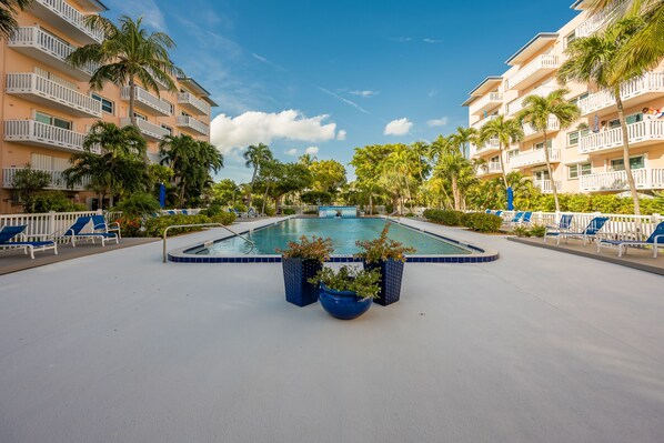 Pool - Paradise on the Beach (Key West)
