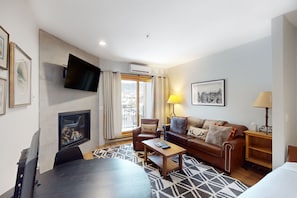 Televisie en een open haard