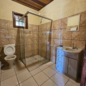 Family Chalet | Bathroom - Canto dos Pássaros (Santo Antonio do Pinhal)