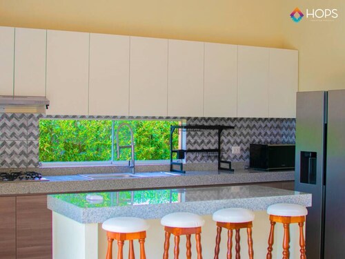 HOP Canc n Hermosa Casa de Playa