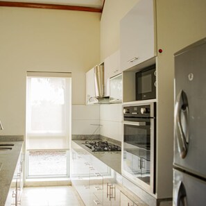 Villa | 6 Schlafzimmer, Internetzugang