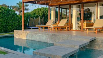 Villa | 6 bedrooms, Internet