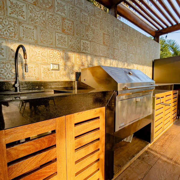 Villa | 6 bedrooms, Internet