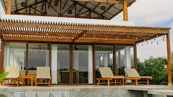 6 bedrooms, Internet