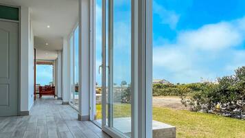 Villa | 3 bedrooms, Internet