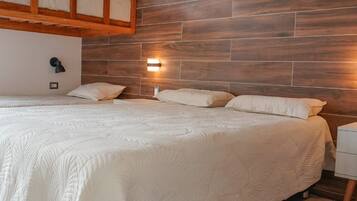 Villa | 3 bedrooms, Internet