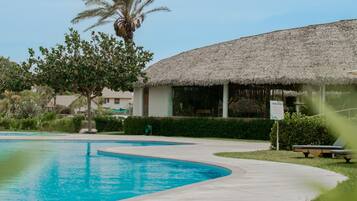 Villa | 3 bedrooms, Internet