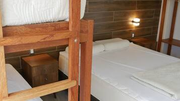 Villa | 3 bedrooms, Internet