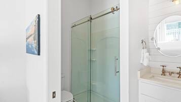 House, 5 Bedrooms, Hot Tub | Bathroom