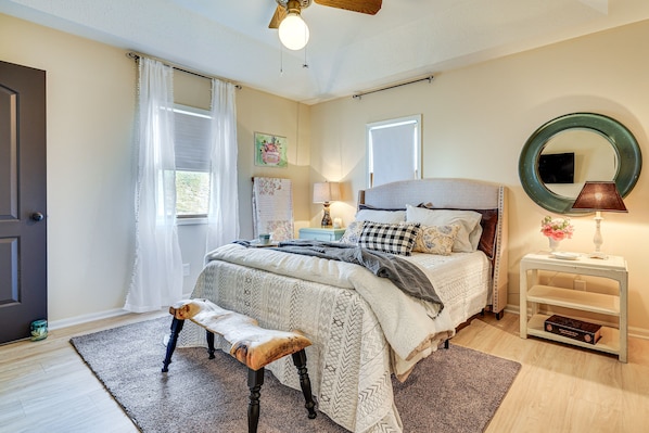 1 bedroom, iron/ironing board, internet, bed sheets
