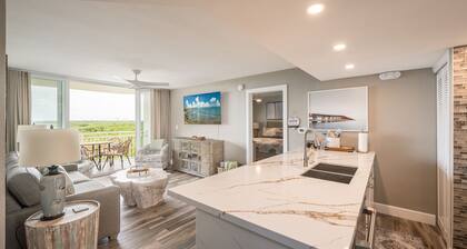 Welcome To Poseidon Too - A Newly, Completely Renovated Condo @ Sunrise Suites!
