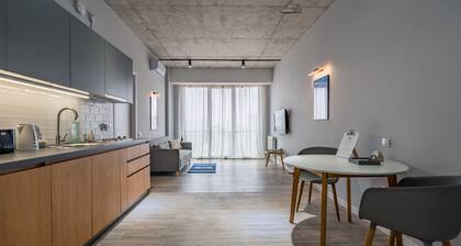 Urban Loft with Beautiful View. City Center