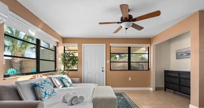 Cozy Family Retreat â 10 Mins to Clearwater Beach!