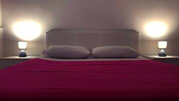 2 chambres, bureau, Wi-Fi gratuit, draps fournis